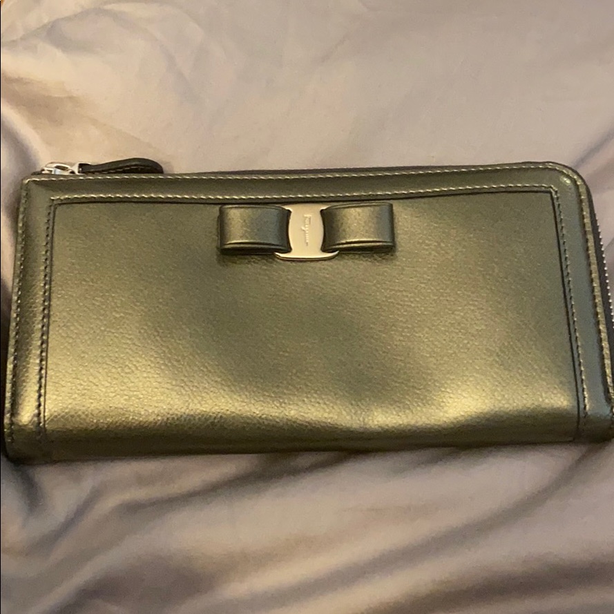 Nwt Ferragamo Wallet